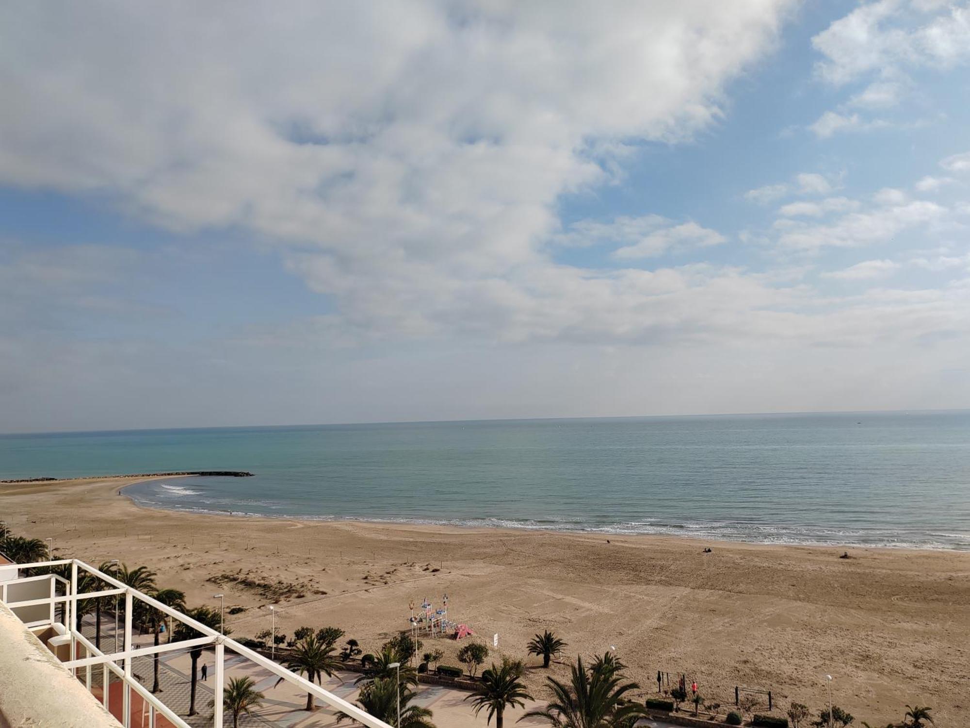 Vacances A La Plage Puerto de Sagunto Bagian luar foto